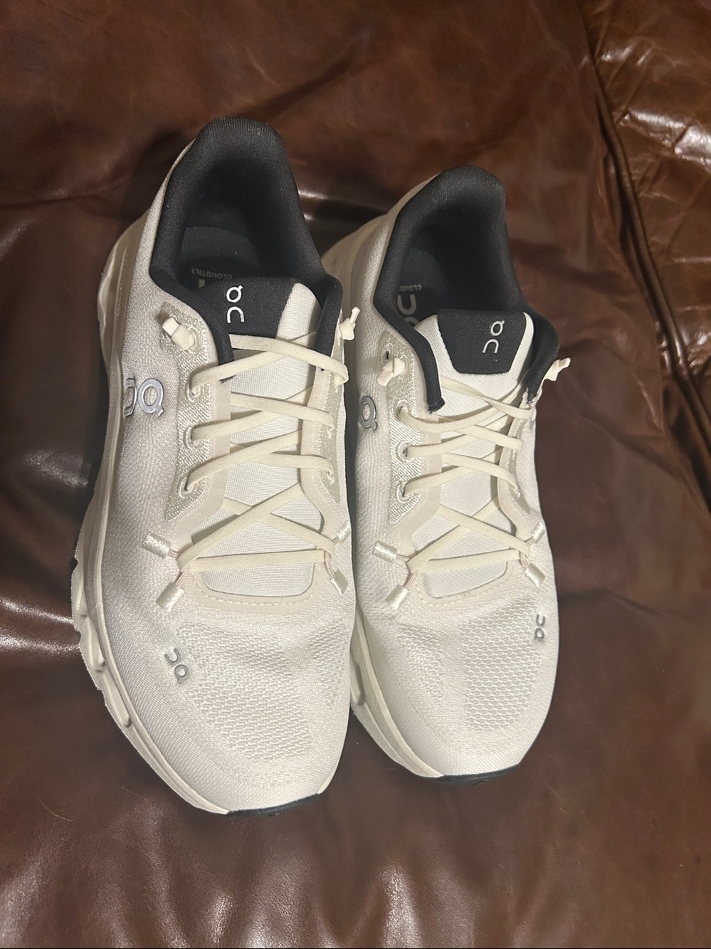 On Cloudtilt Running Shoes size 7.5 - Picture 3 of 7
